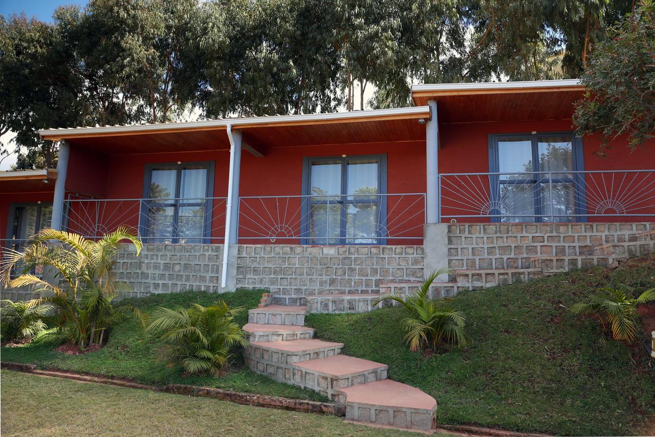 Le Chat'O Park Hotel Ivato Airport Navette Gratuite H24 Antananarivo Exterior photo